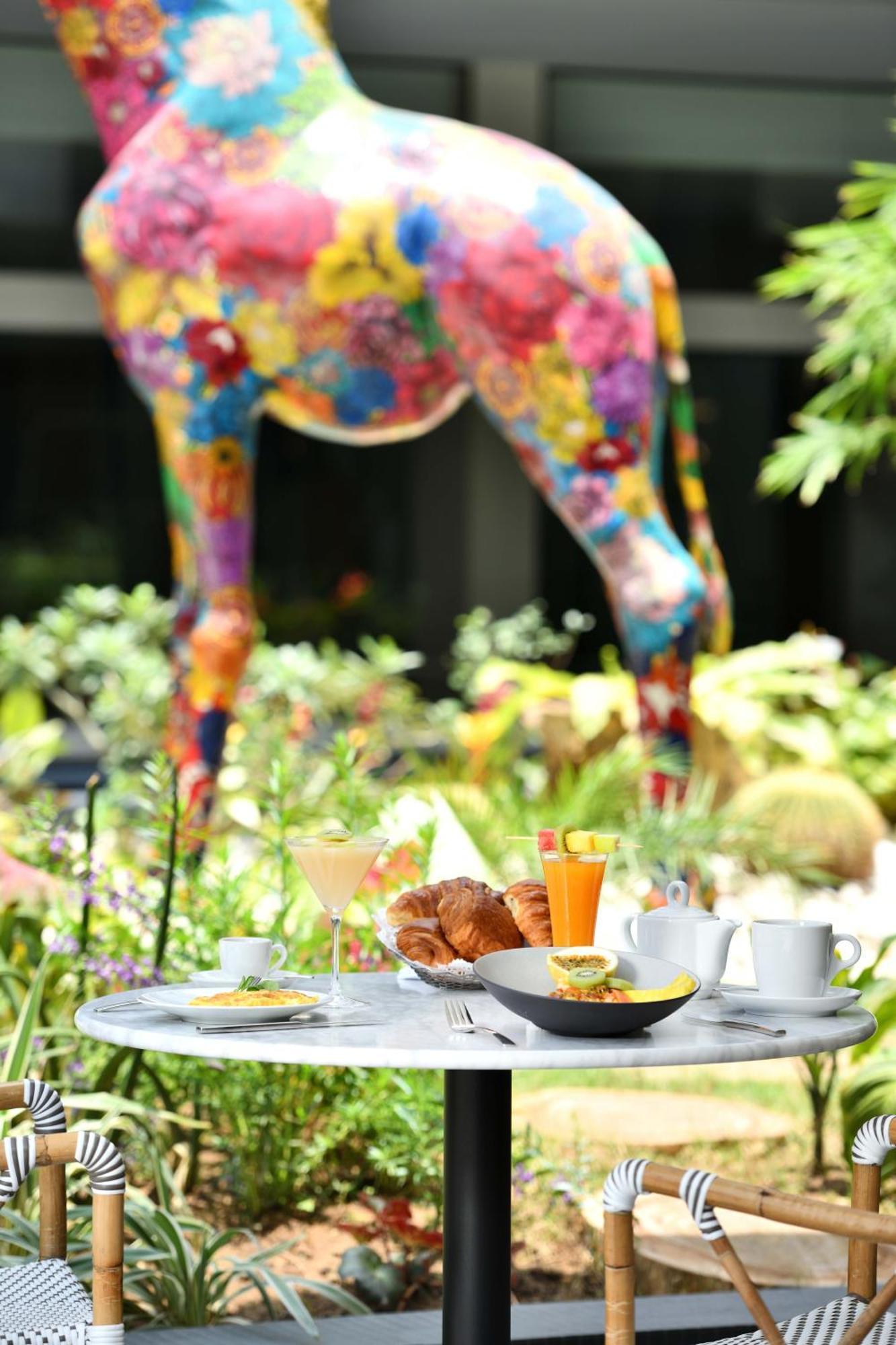 Moevenpick Hotel Abidjan Luaran gambar