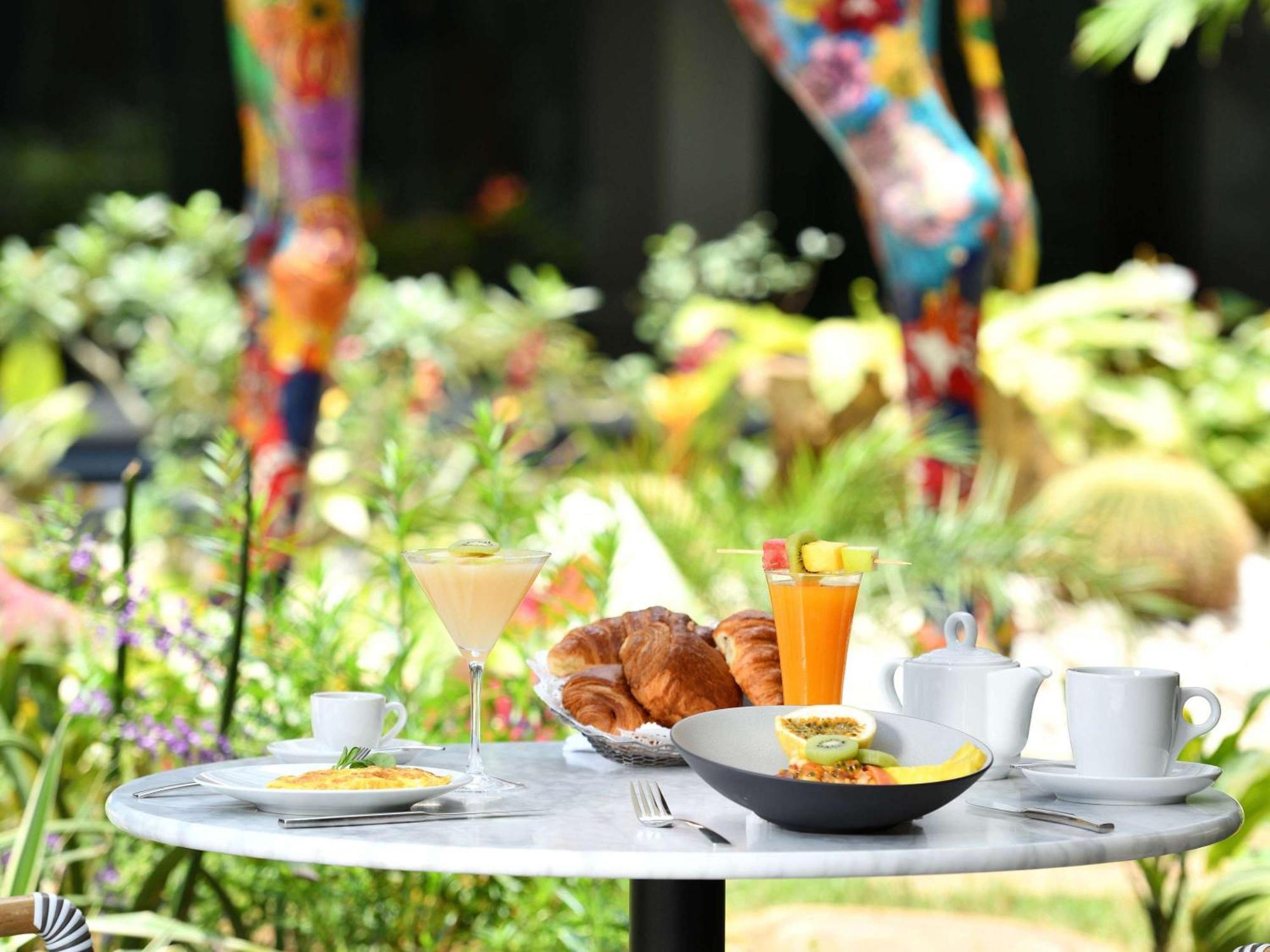 Moevenpick Hotel Abidjan Luaran gambar