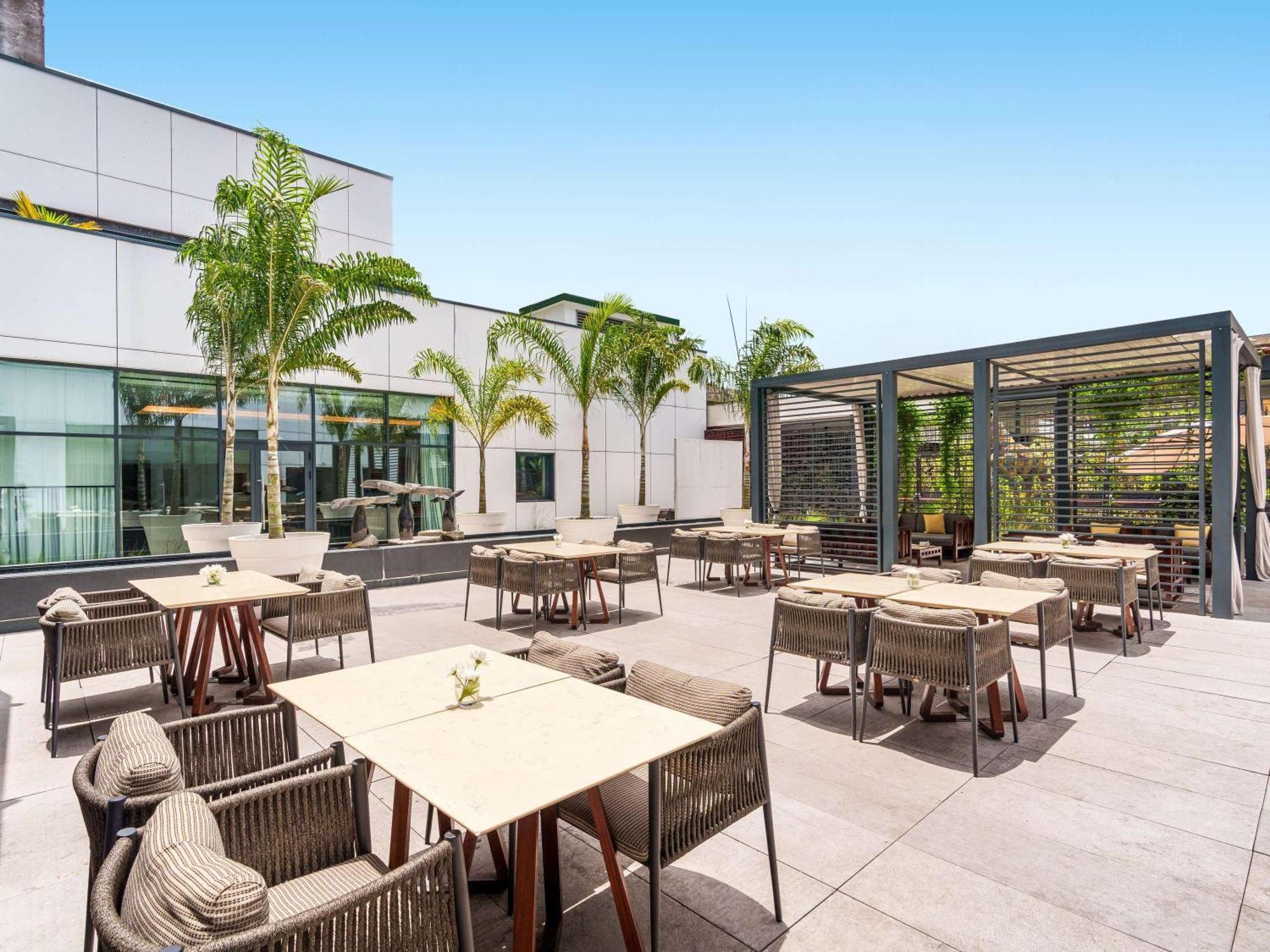 Moevenpick Hotel Abidjan Luaran gambar